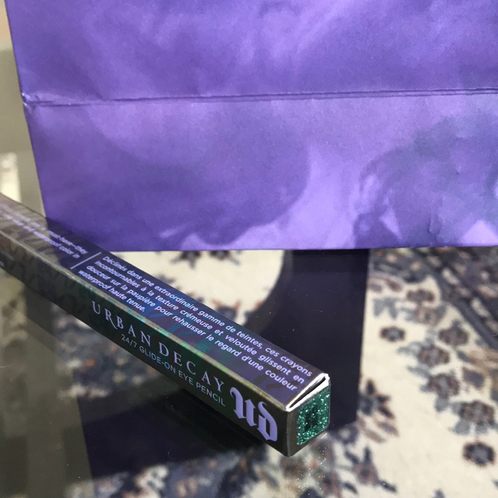 NWB Urban Decay Electric Empire 24/7 Eye Pencil